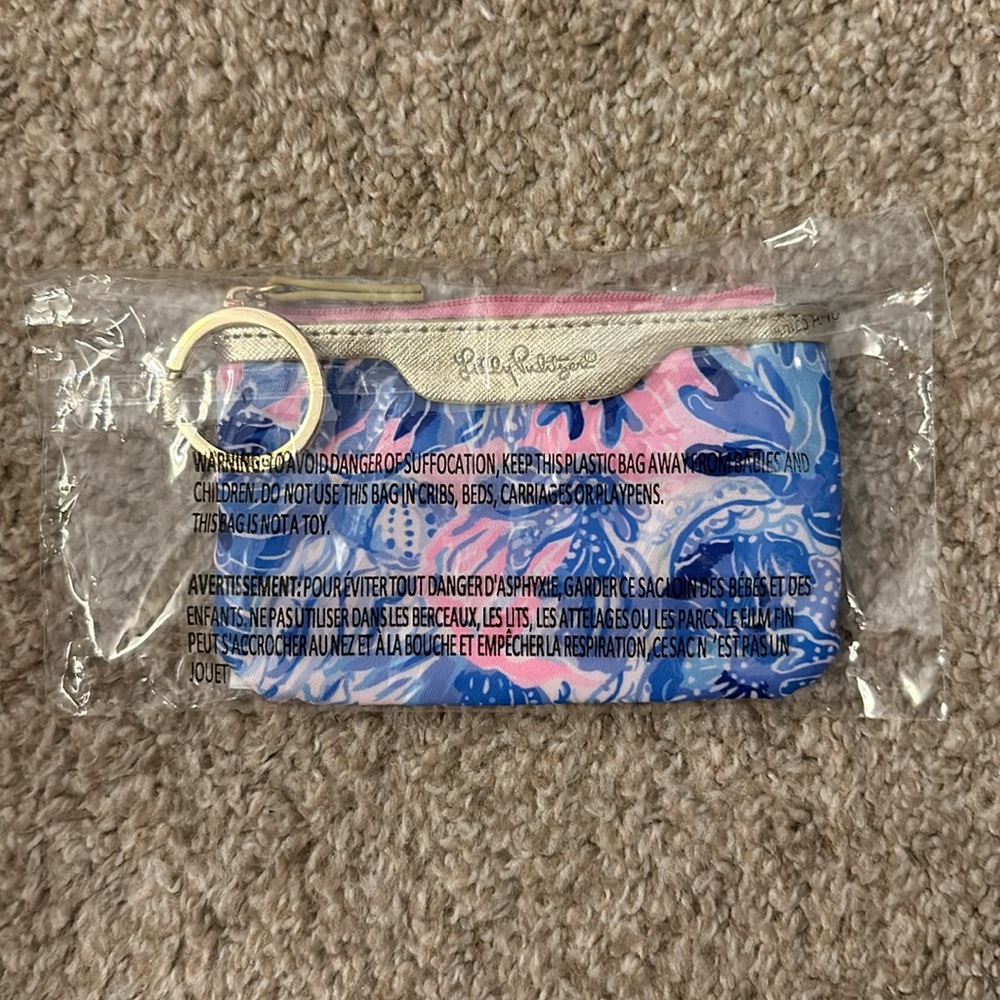 Lily Pulitzer ID Case - Picture 3 of 3